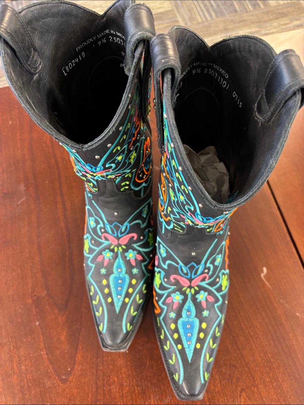 Lane Boots Black Embroidered Western Boots - Women's Colorful Floral Design